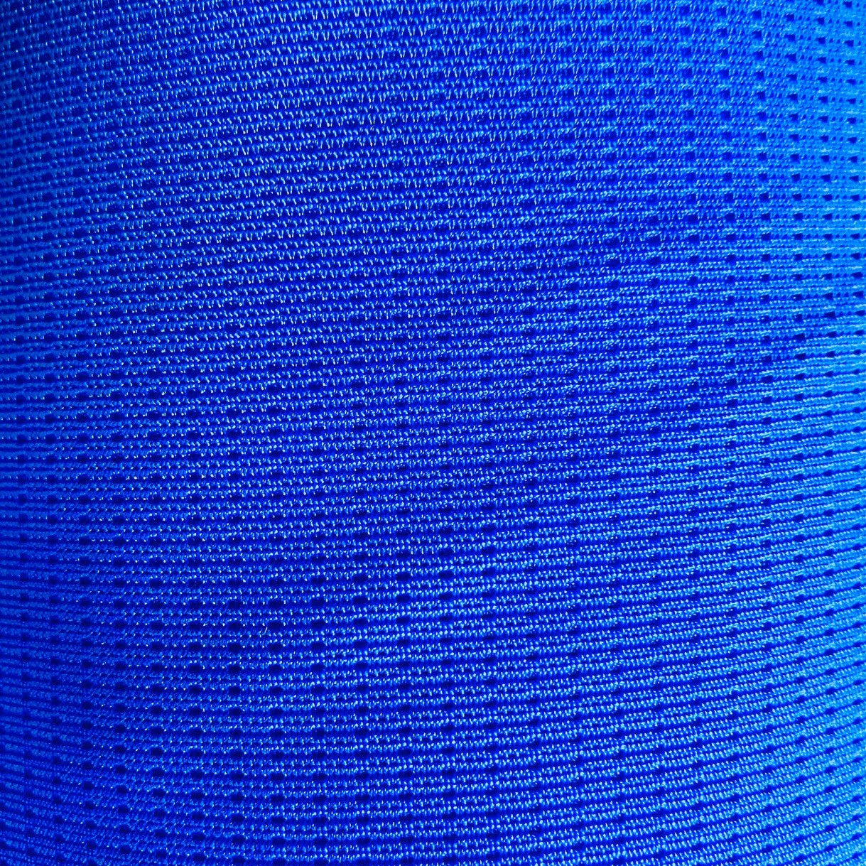 Stretch Mesh i nylon. Mycket elastiskt och starkt (PK-TLB)