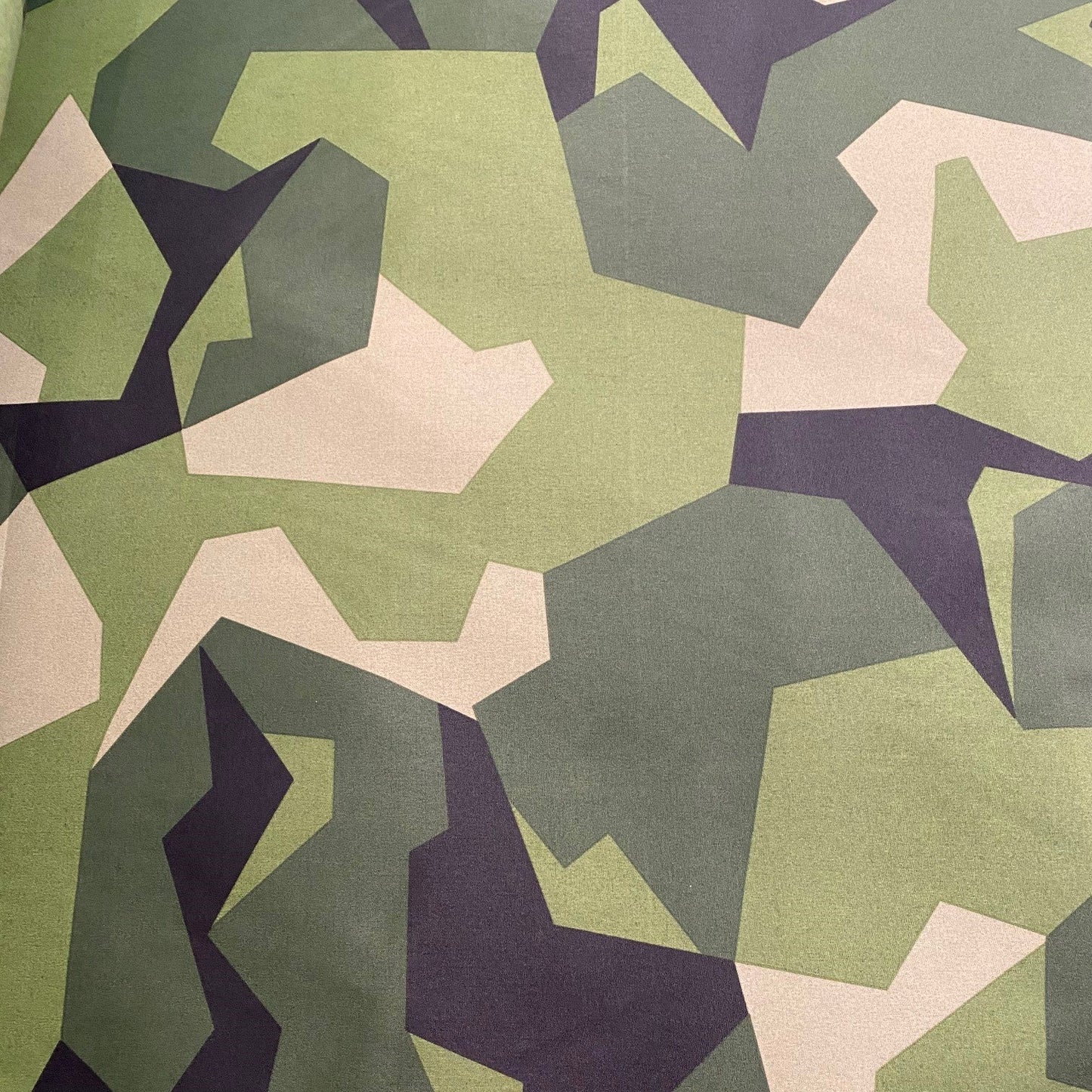 Vattentätt polyestertyg, Camouflage M90 (SZ-PX3)