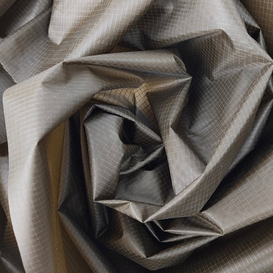 Ripstop 15D, vattentät nylontyg (NB013)